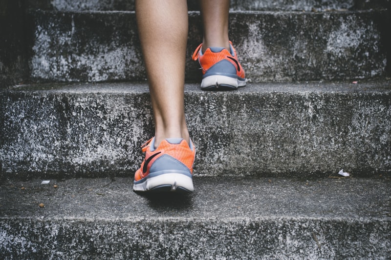 Runner checking pace